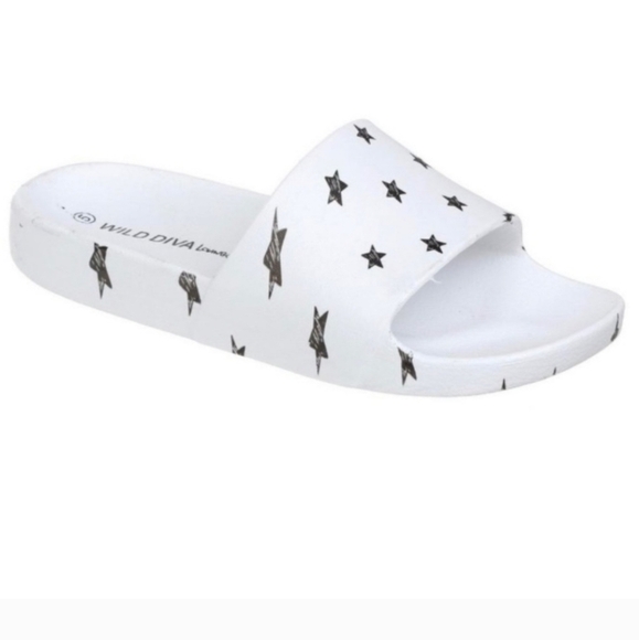 Wild Diva Lounge-Mataya Star Slides-White NIB Sz 6 - Picture 1 of 5